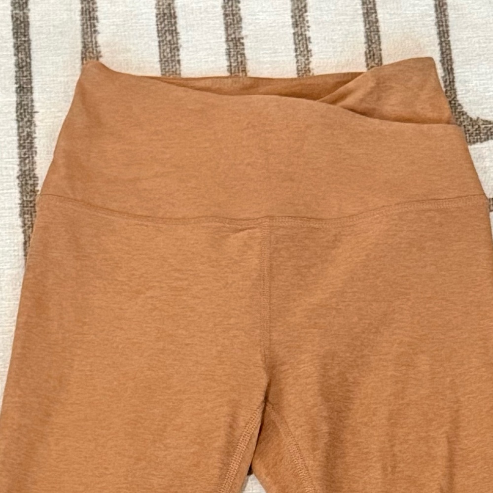 Beyond Yoga Toffee Spacedye At Your Leisure High Waisted Midi Legging Small - Picture 2 of 5